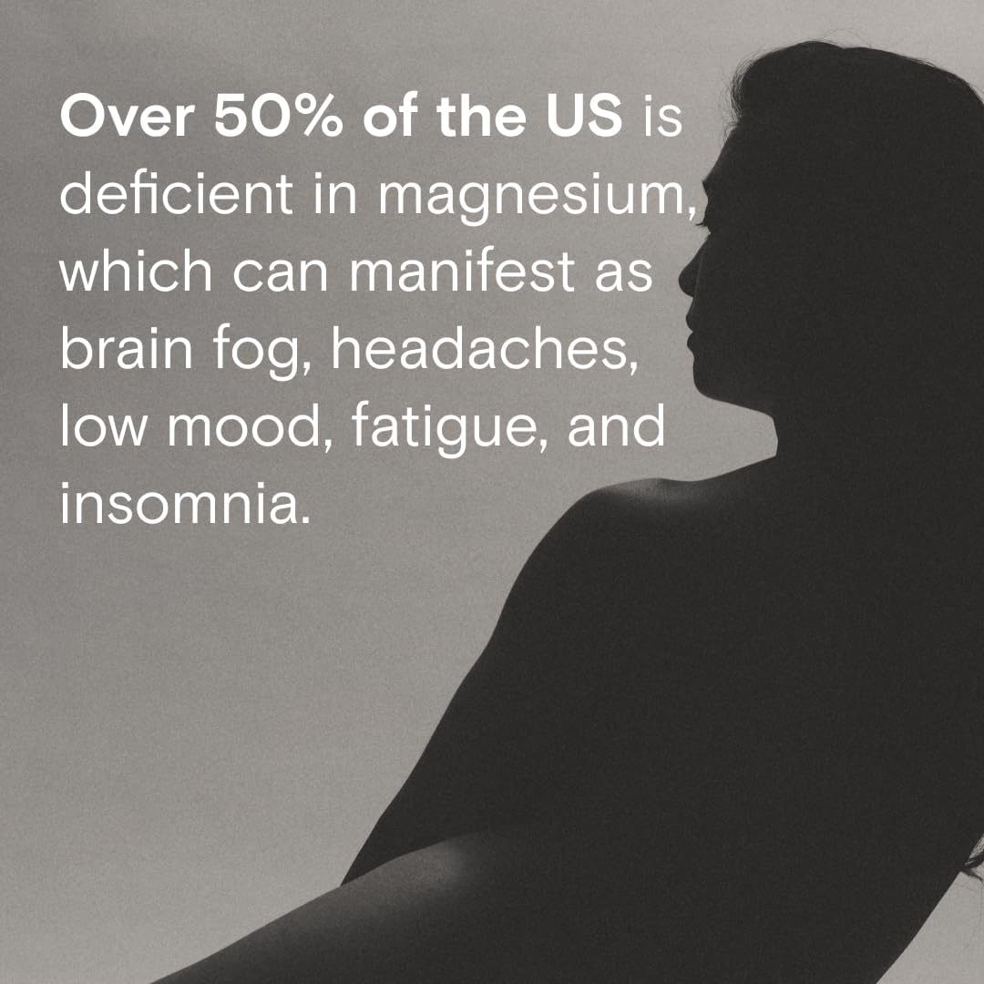 Moon Juice - Magnesi-Om, Berry - Jar (30 Servings) - Support Brain Health & Rest - Magnesium Powder - L-Theanine - Regularity - Glass Bottle - 100% Traceable - Vegan & Non GMO - 4.2oz