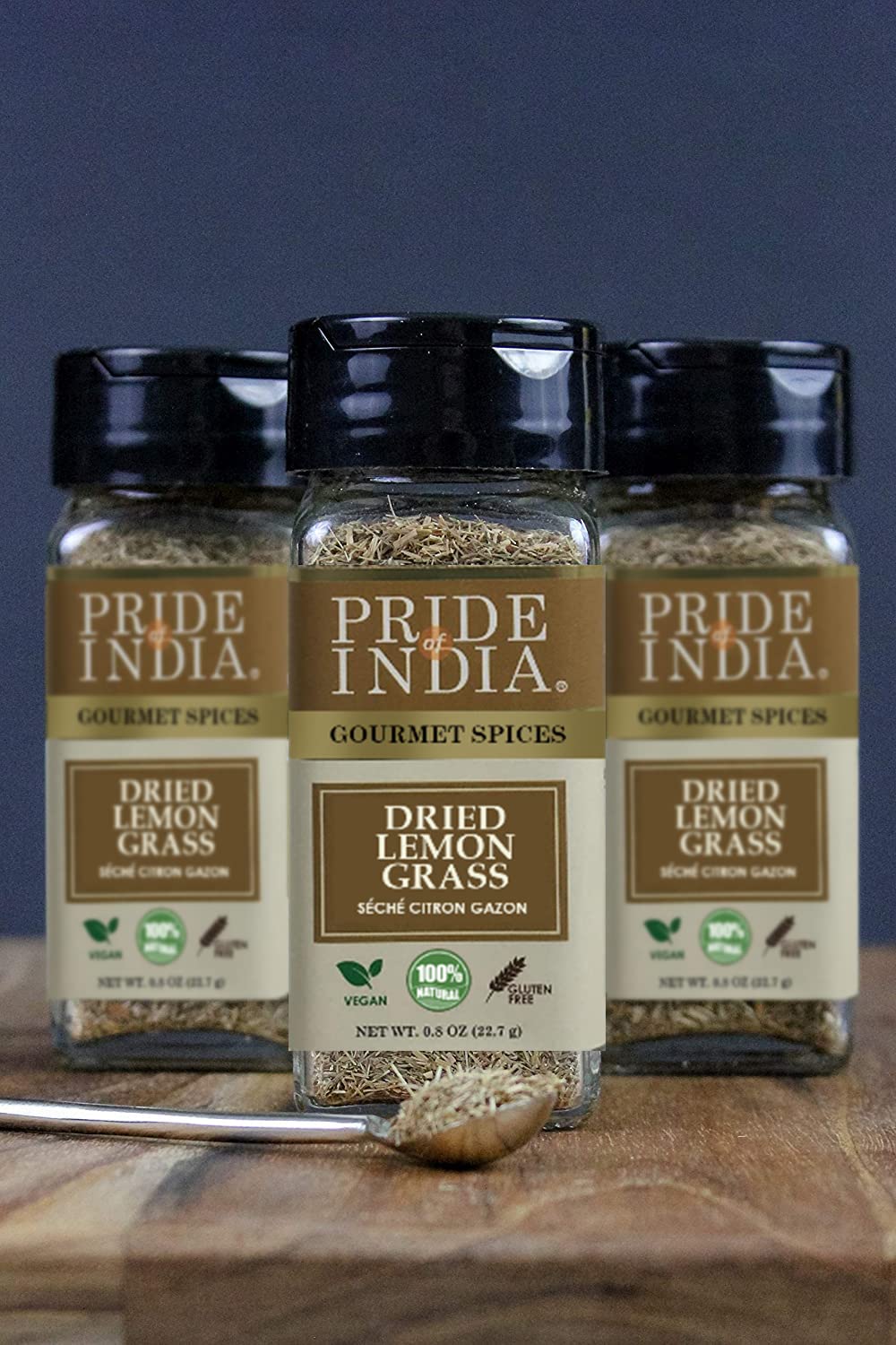 Pride of India – Lemongrass Fine Cut & Sifted – Ideal for Cooking & Drinks – Perfect seasoning for Soups/Salads/Marinades – Gourmet Condiment/Pure & Fresh – Easy to Use -0.8 Small Dual Sifter Bottle